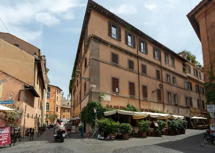 San Pietro A Due Passi Grazioso Loft Apartment *