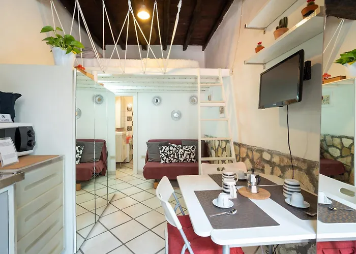 San Pietro A Due Passi Grazioso Loft *